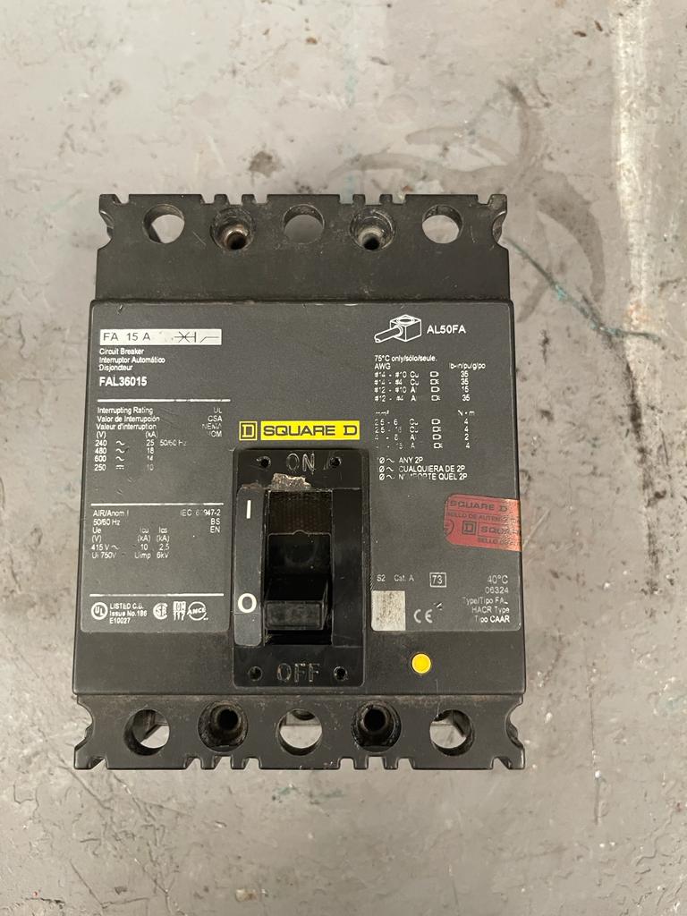 Interruptor Termomagnético FA 15 A