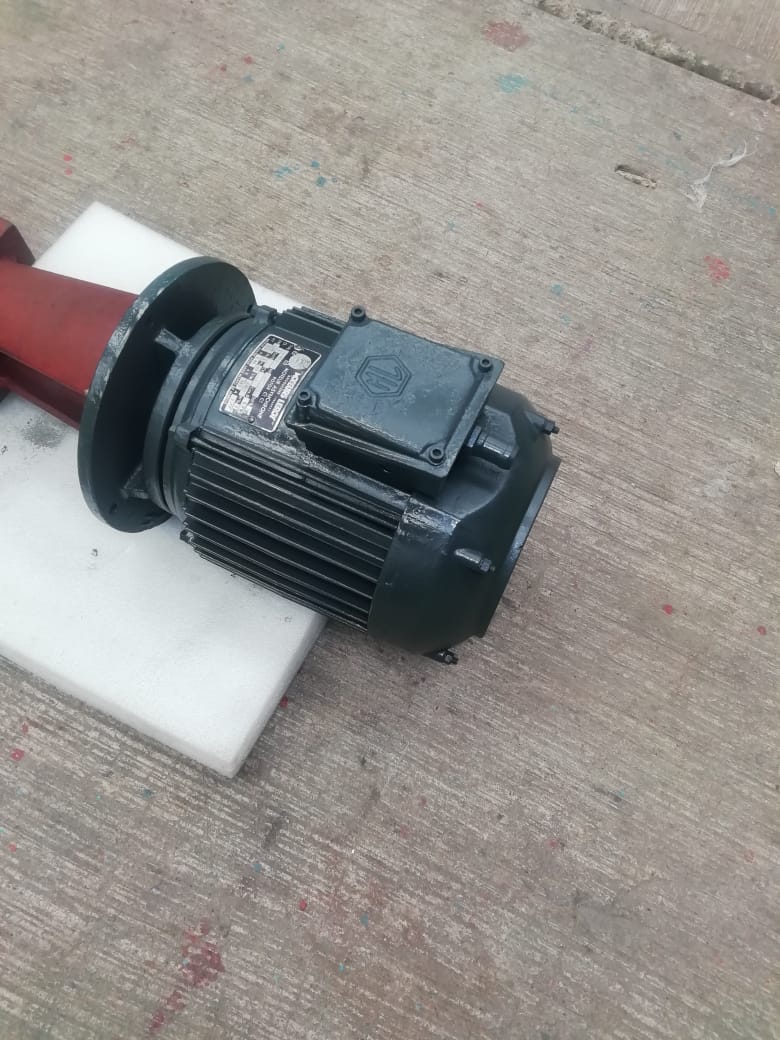 1.10kwTIPO.V9051; 220/380V, 1425 RPM;4.80/2.77;AMP MOTOR ELÉCTRICO DE CORRIENTE ALTERNA MARCA MOTEURS LEROY