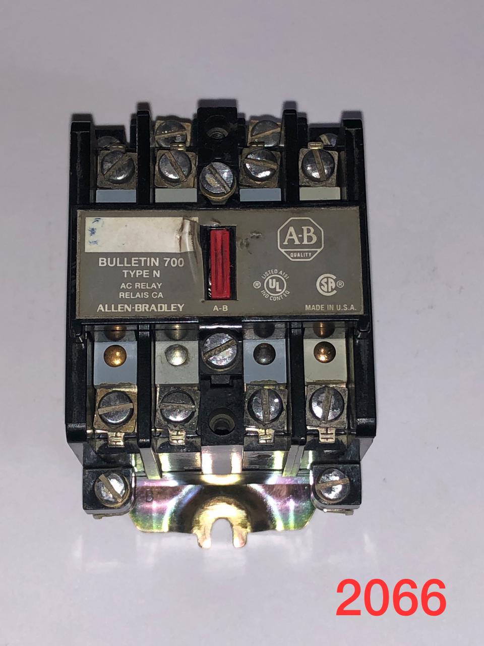 Contactor Allen Bradley 700-N400A1