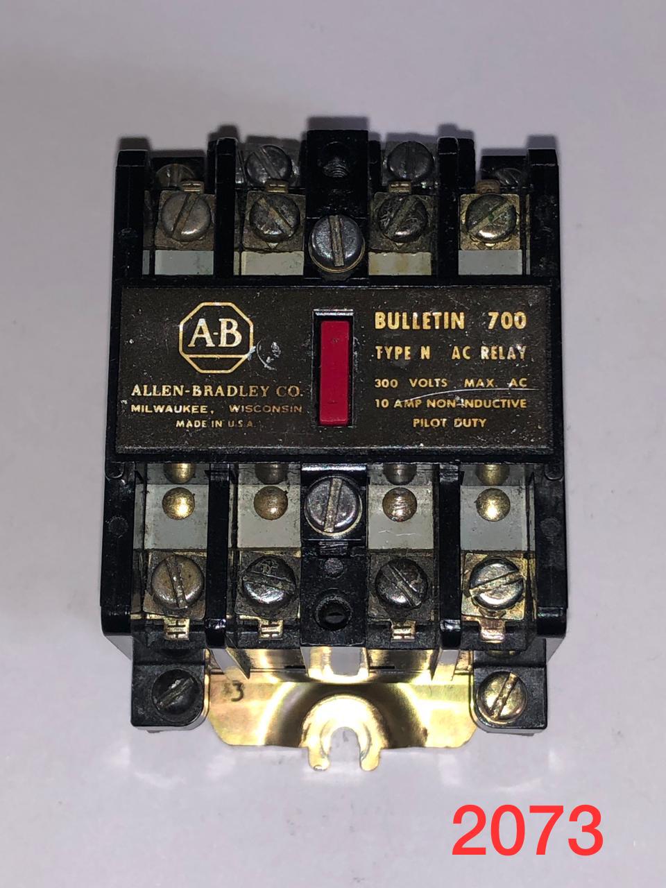 Contactor Allen Bradley 700-N400A1