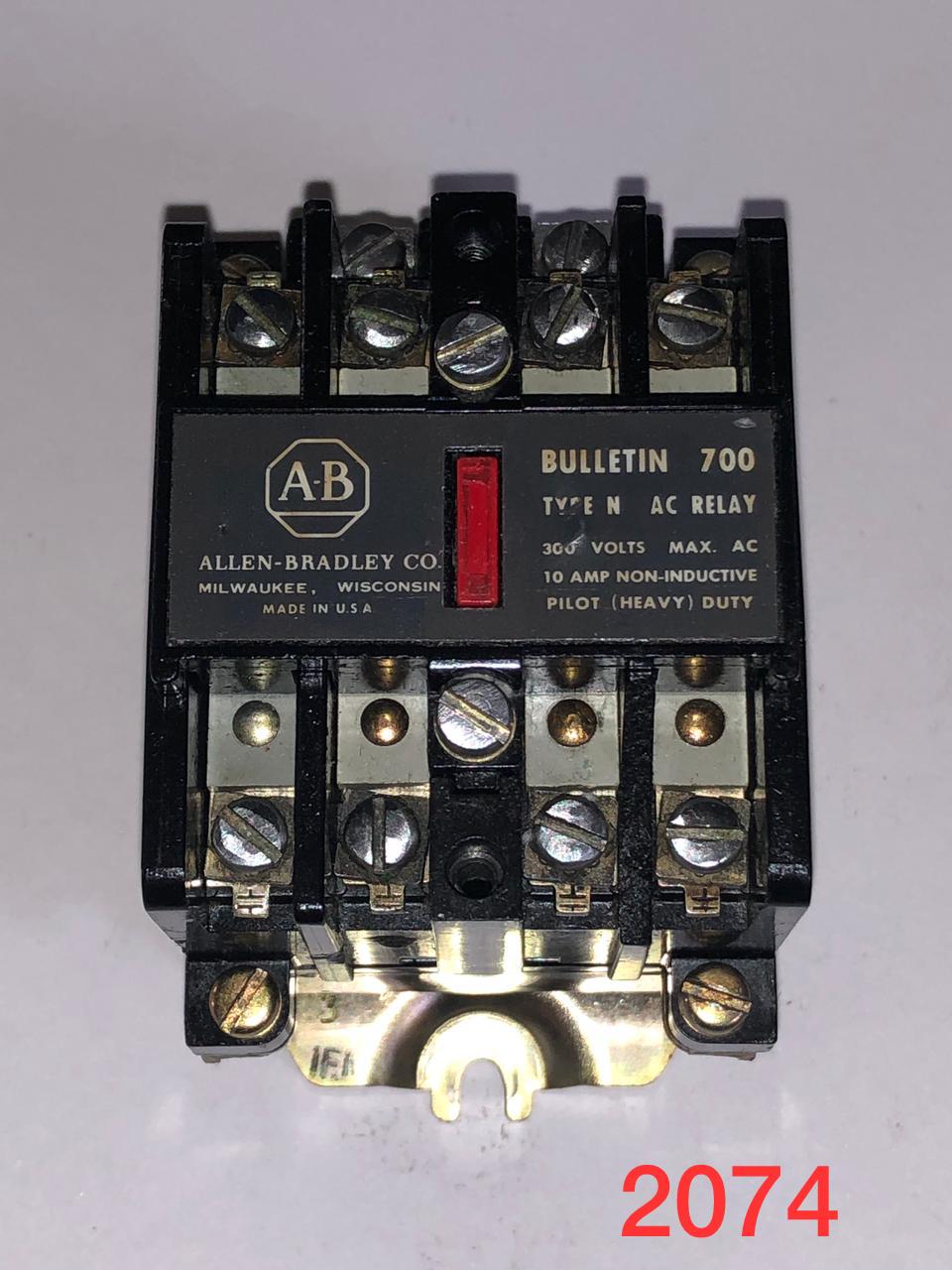 Contactor Allen Bradley 700-N400A1