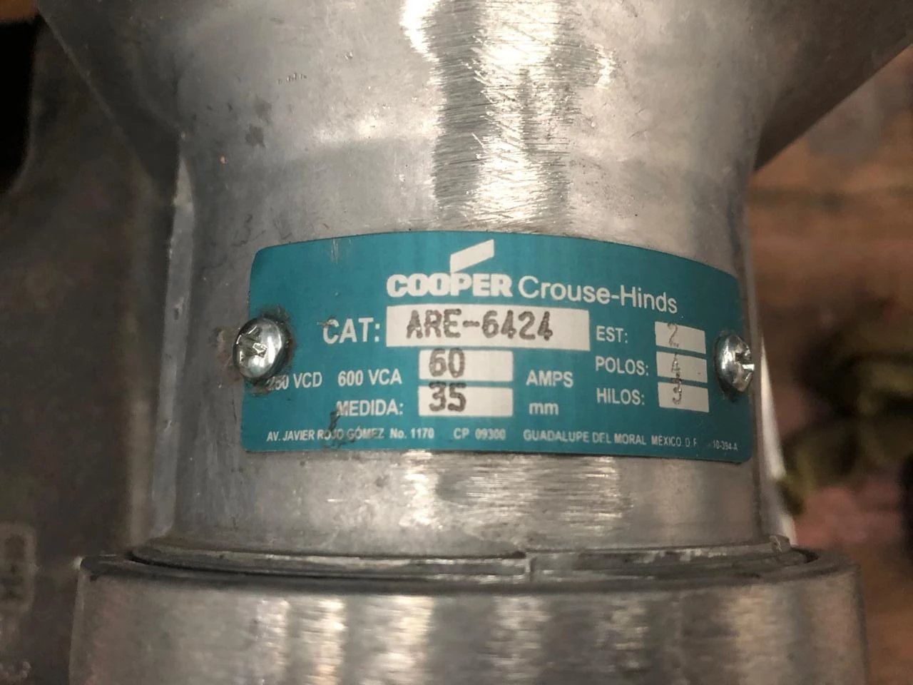 Receptaculo APE Crouse Hinds ARE-6424