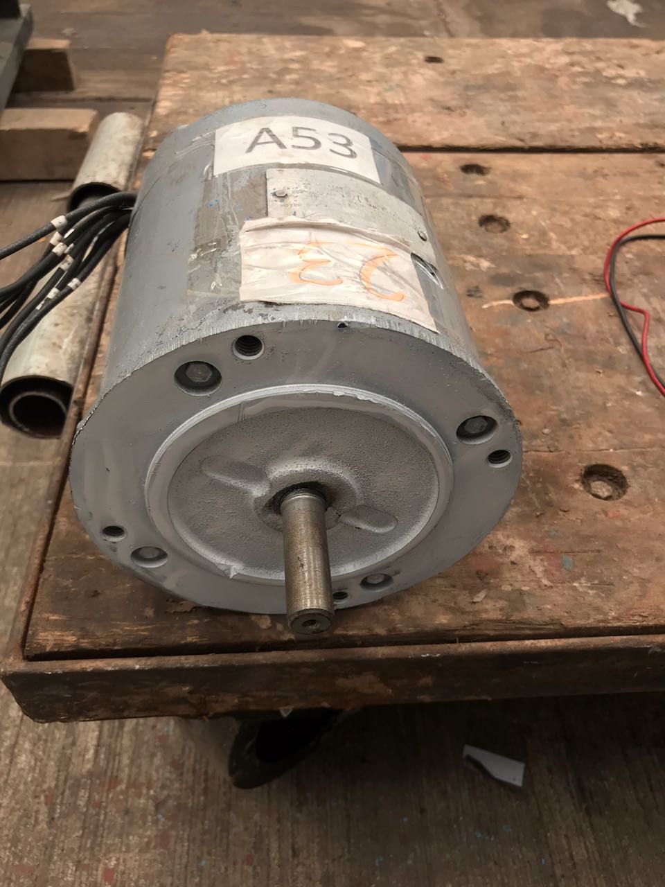 Motor de Corriente Alterna 0.25 HP General Electric KH561T1122HW