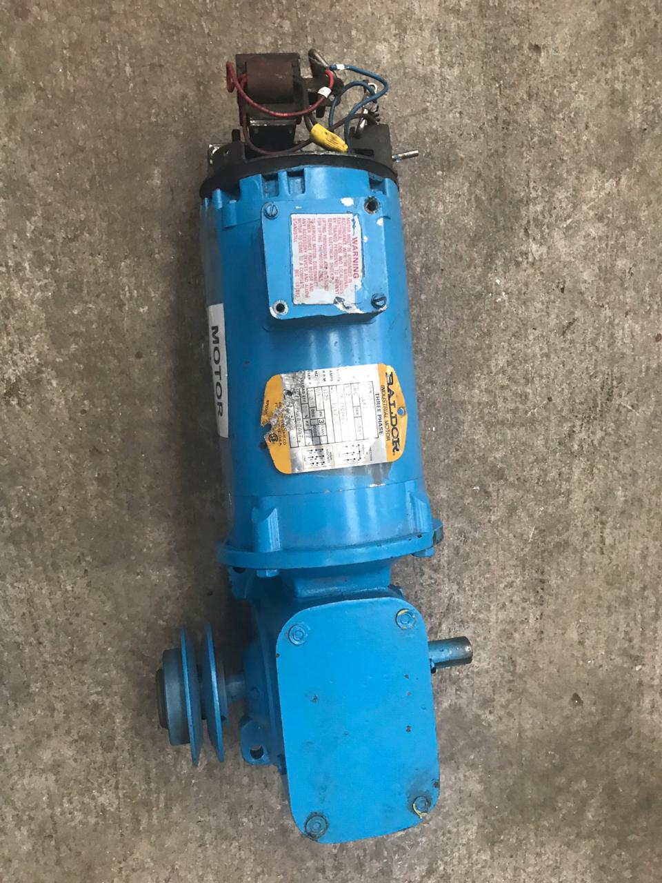 Motorreductor de Corriente Alterna 1/2 HP Baldor VBM3538