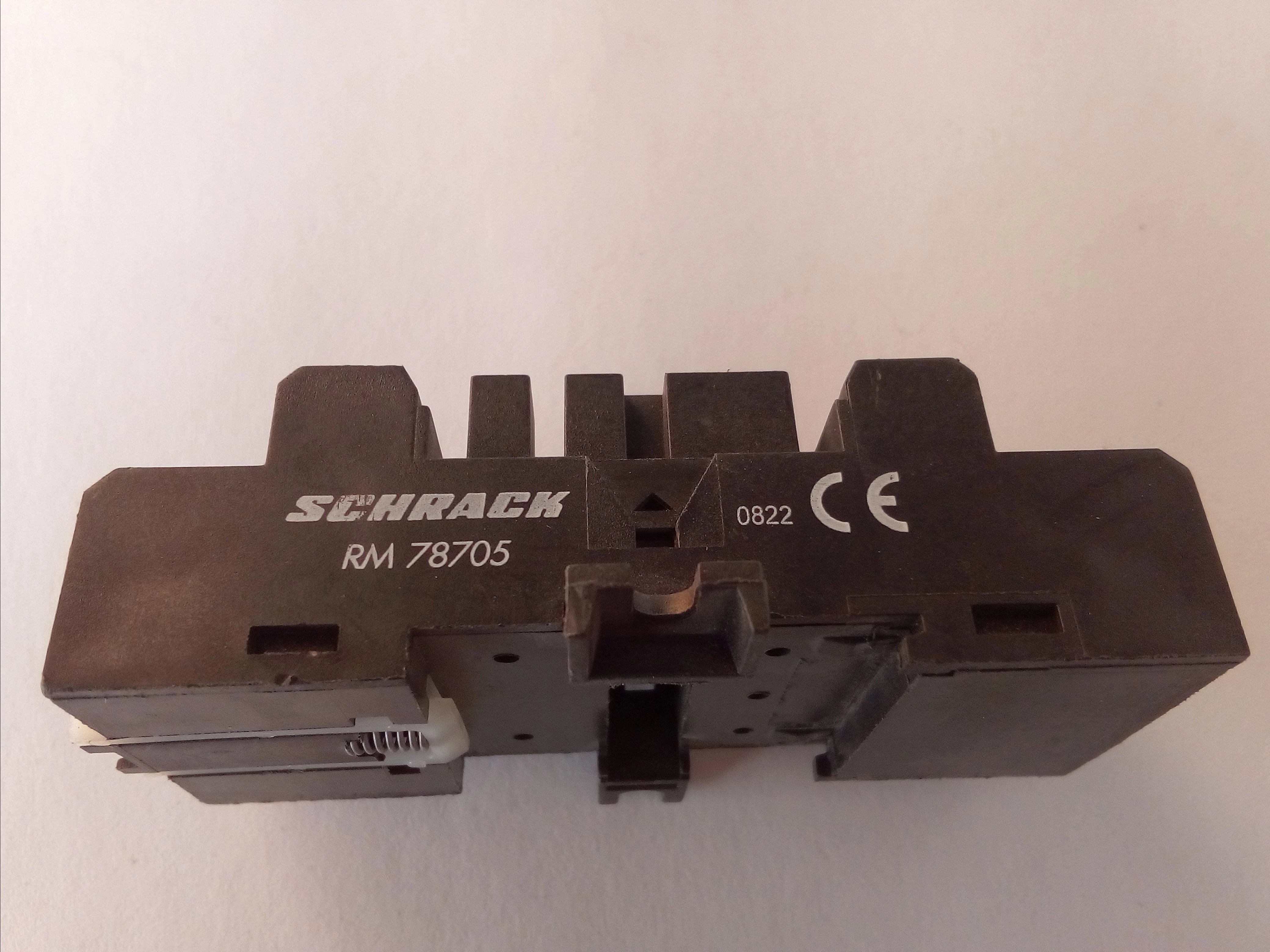 Base para Relevador Schrack RM 78705