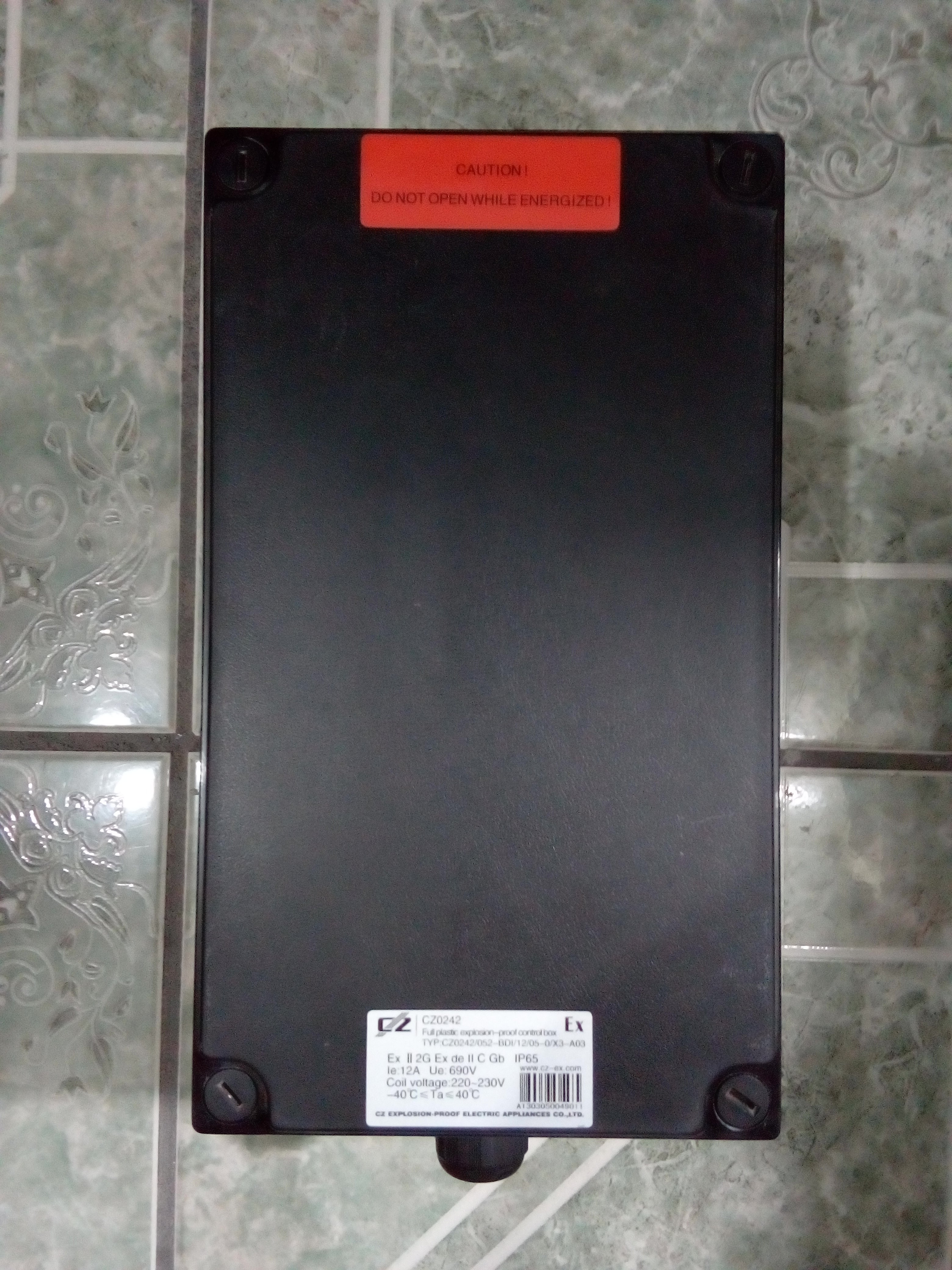 Contactor de Seguridad con Caja APE CZ CZ0512 / CZ0242