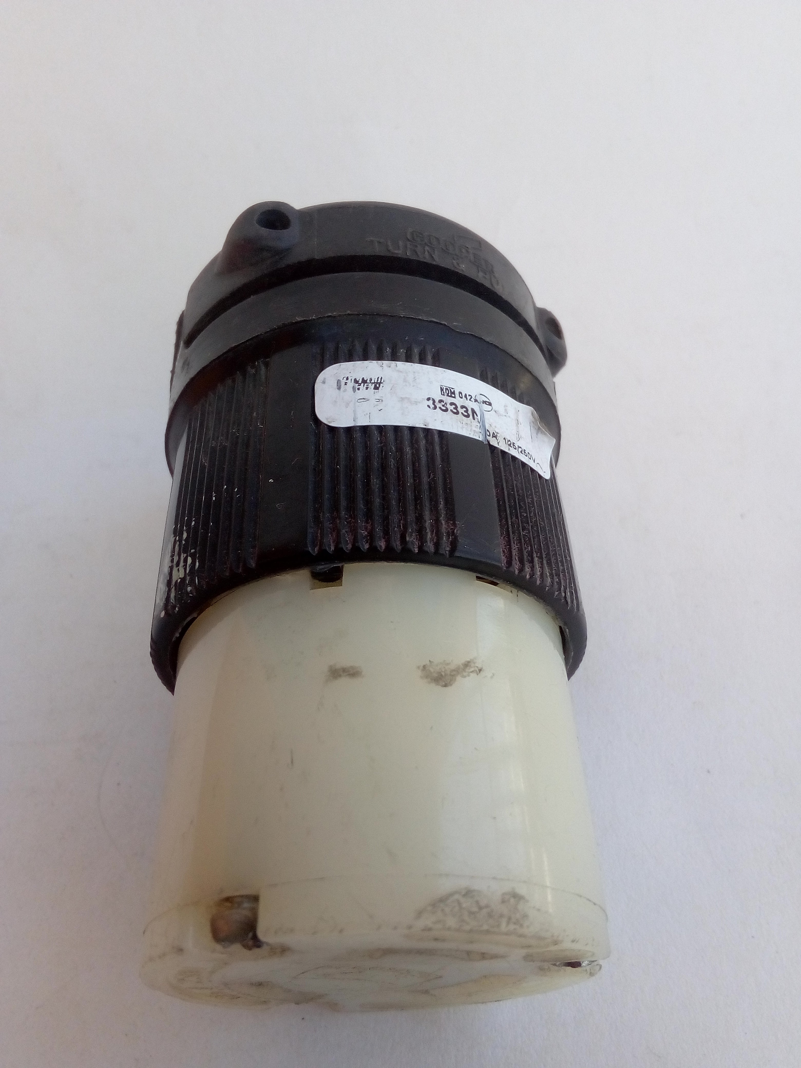 Contacto Arrow Hart 3333N