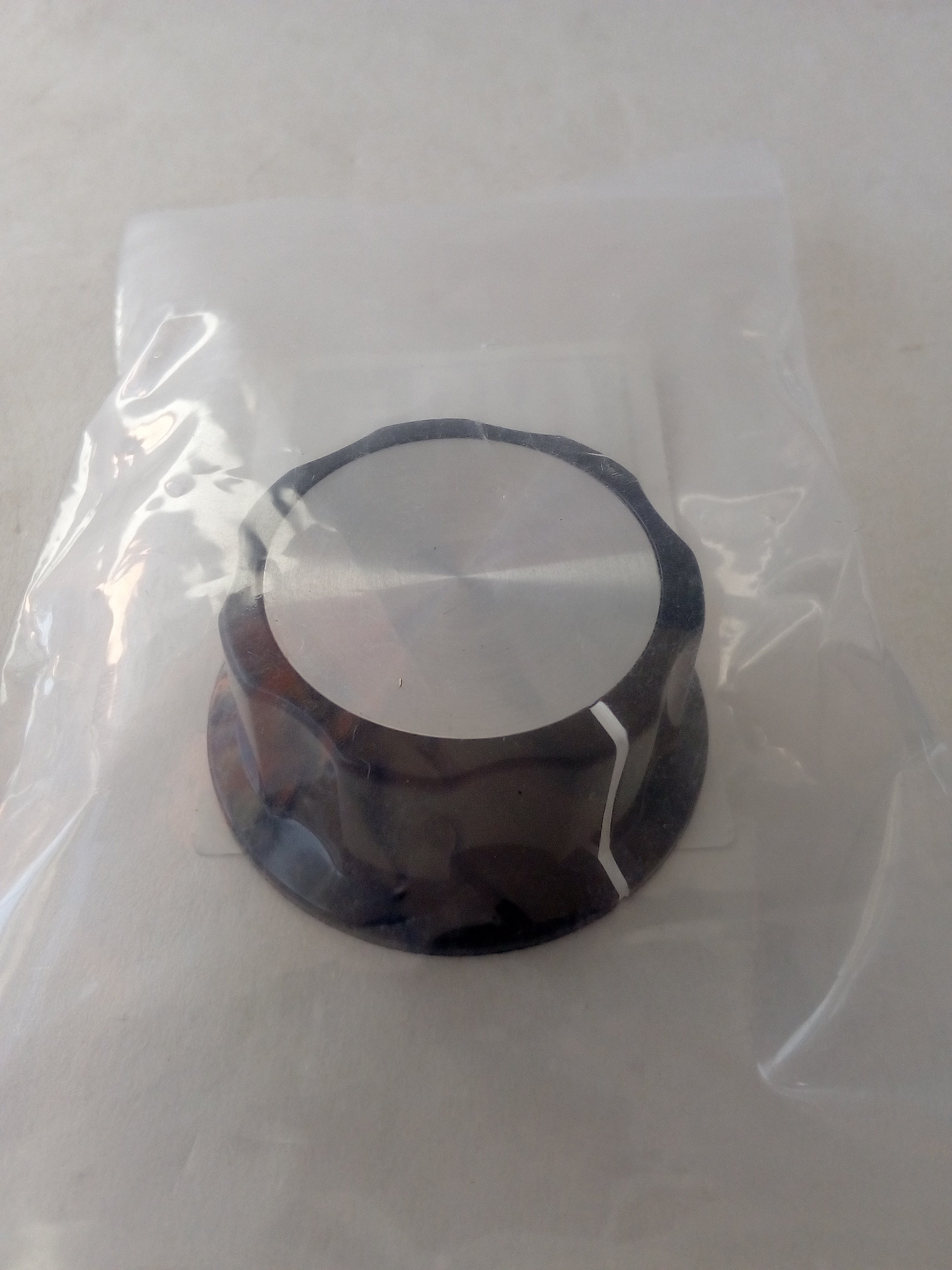 Perilla Multicomp 10M7571