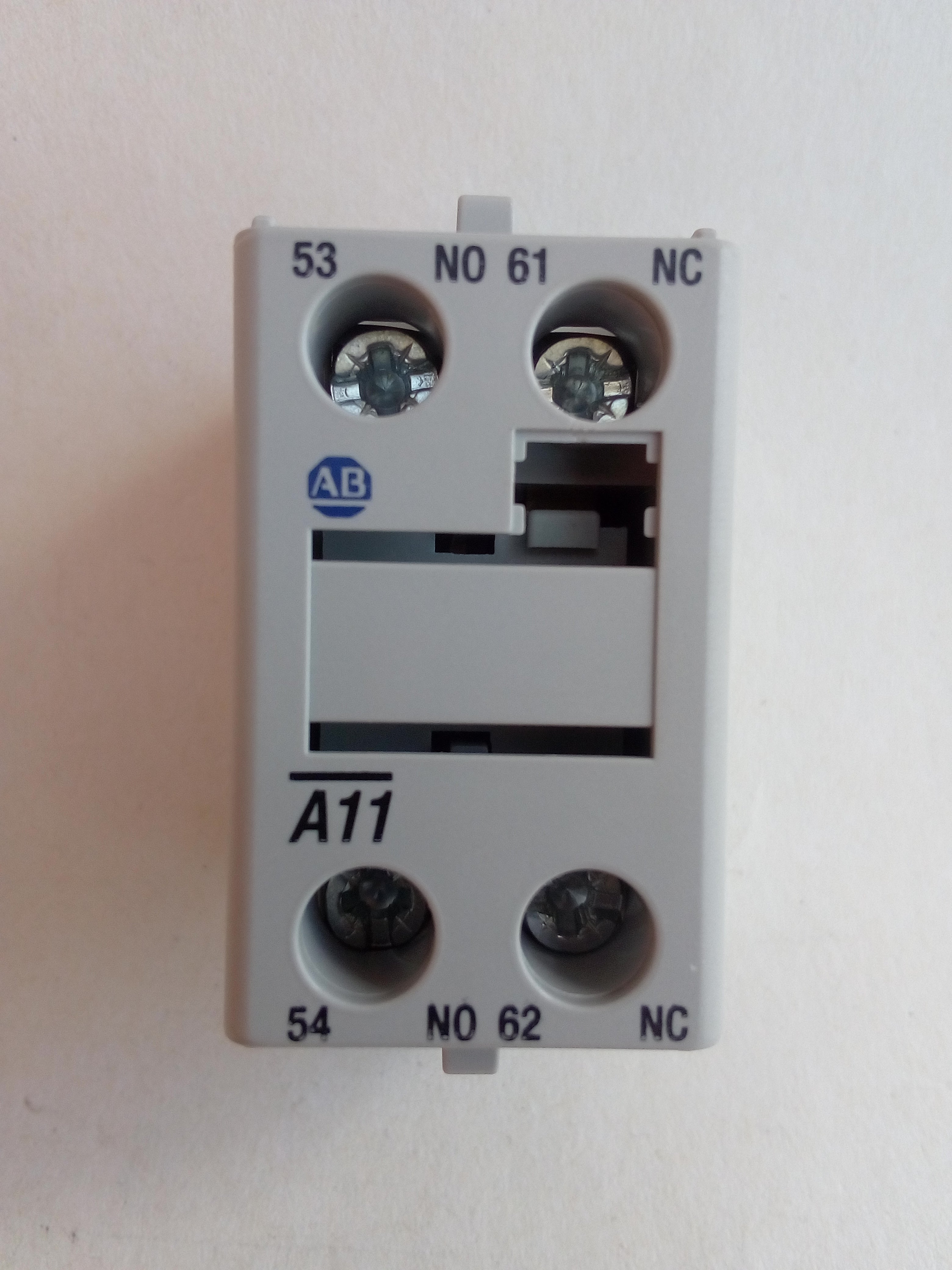 Bloque de Contactos Allen Bradley 100-FA11