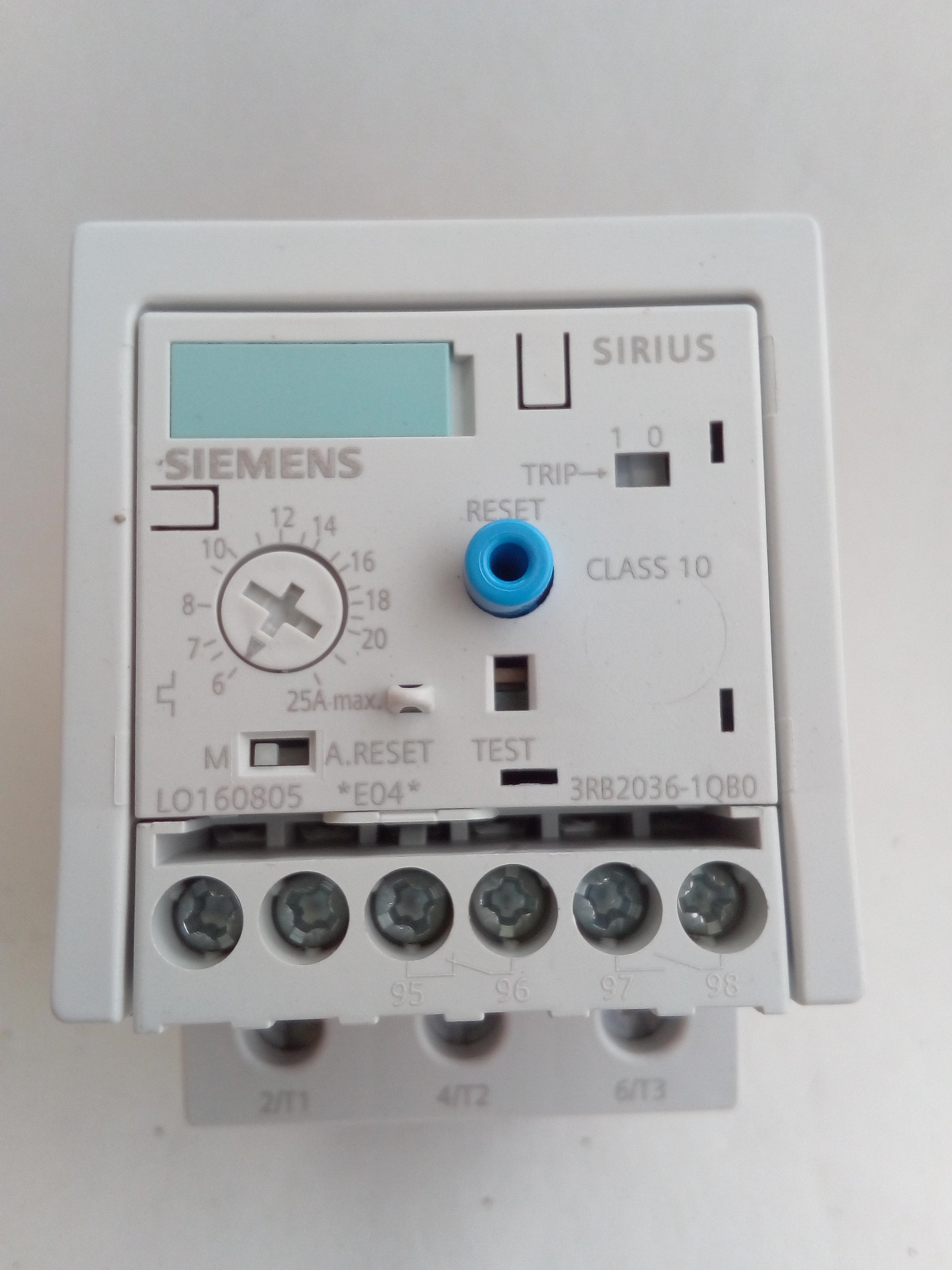 Relevador Siemens 3RB2036-1QB0