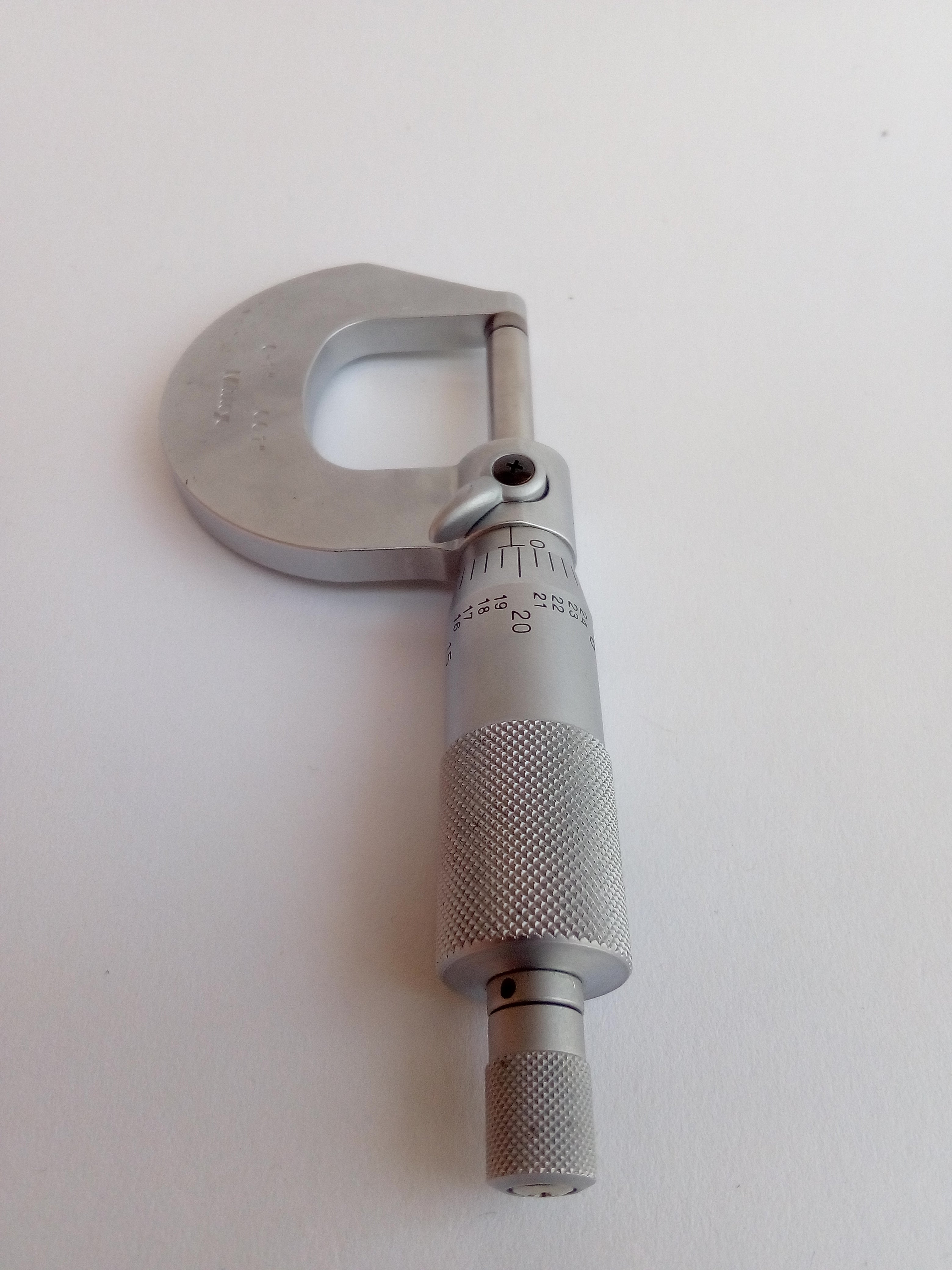 Micrometro Mitutoyo 103-177