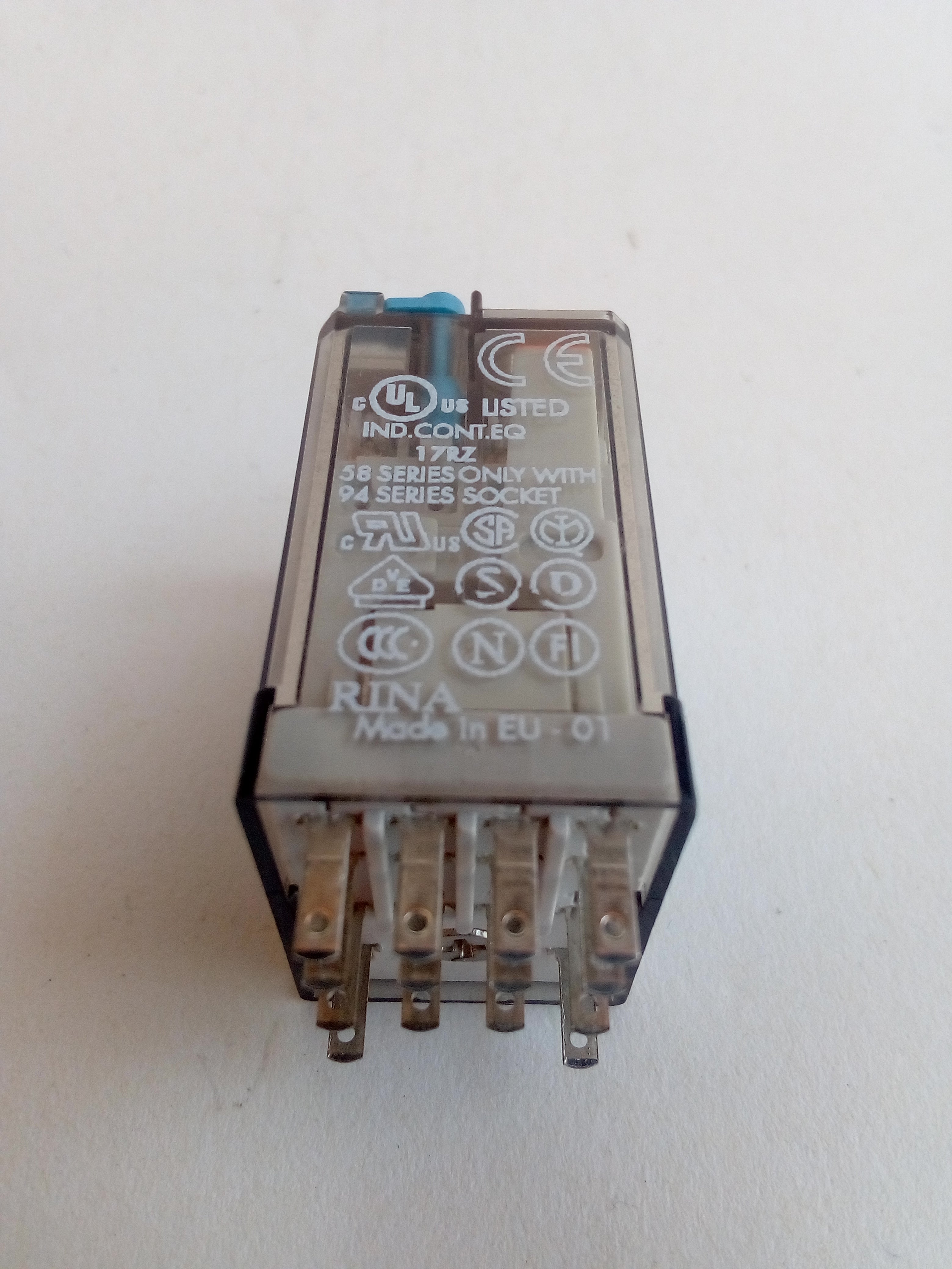 Relevador Finder 55.34.9.024.0040