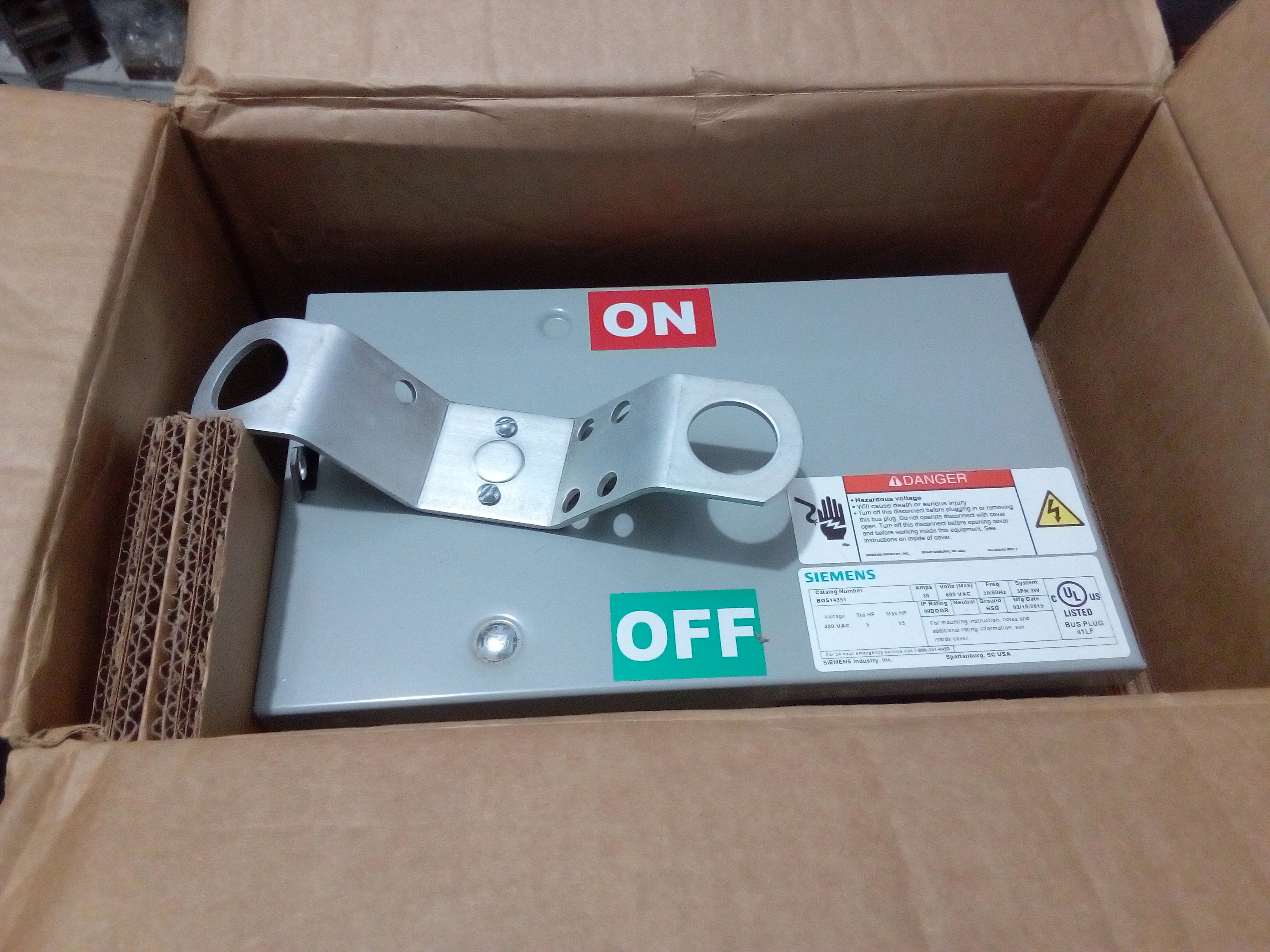 Bus Plug Siemens BOS14353