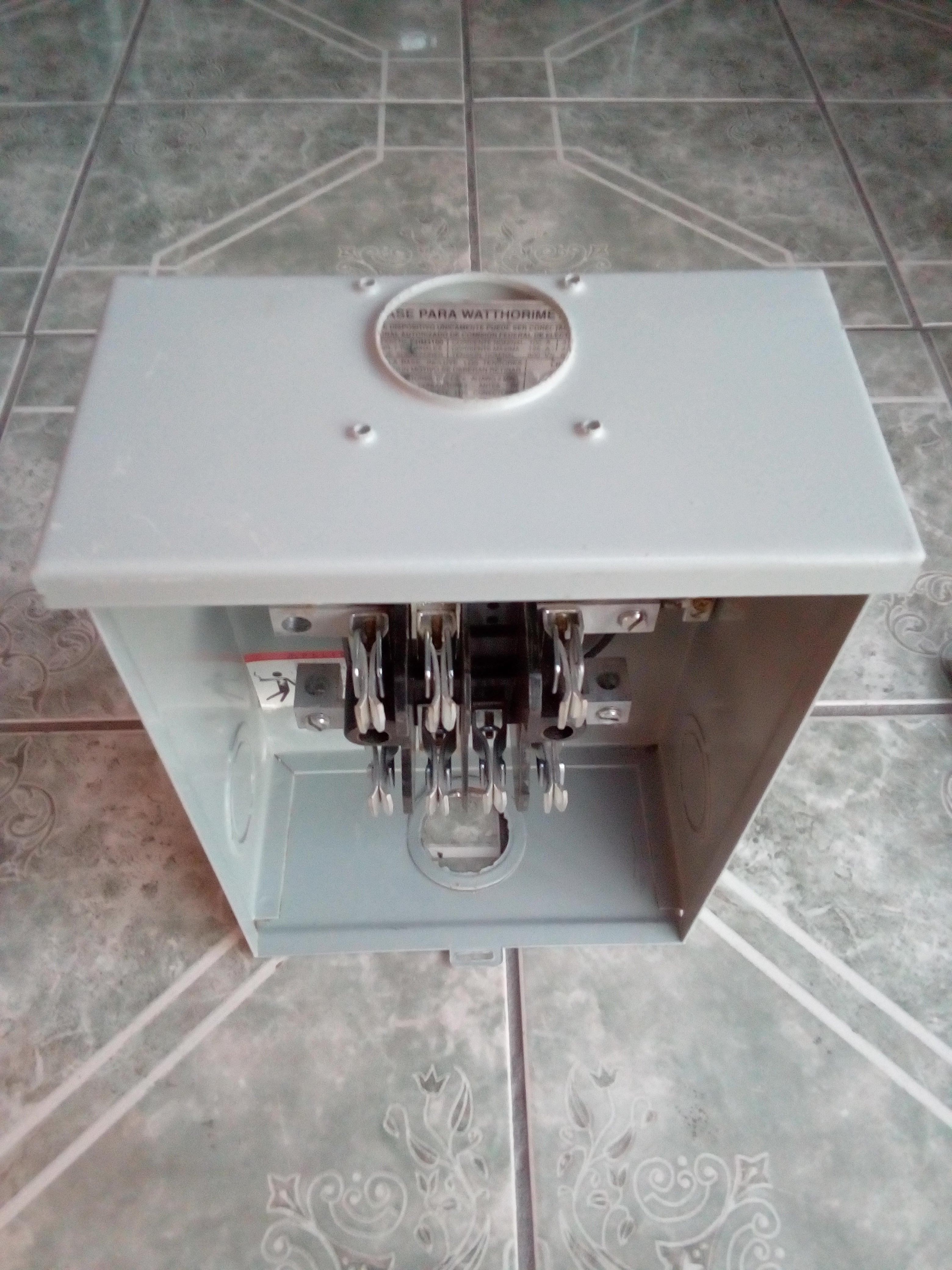 Base Eaton CHM3100