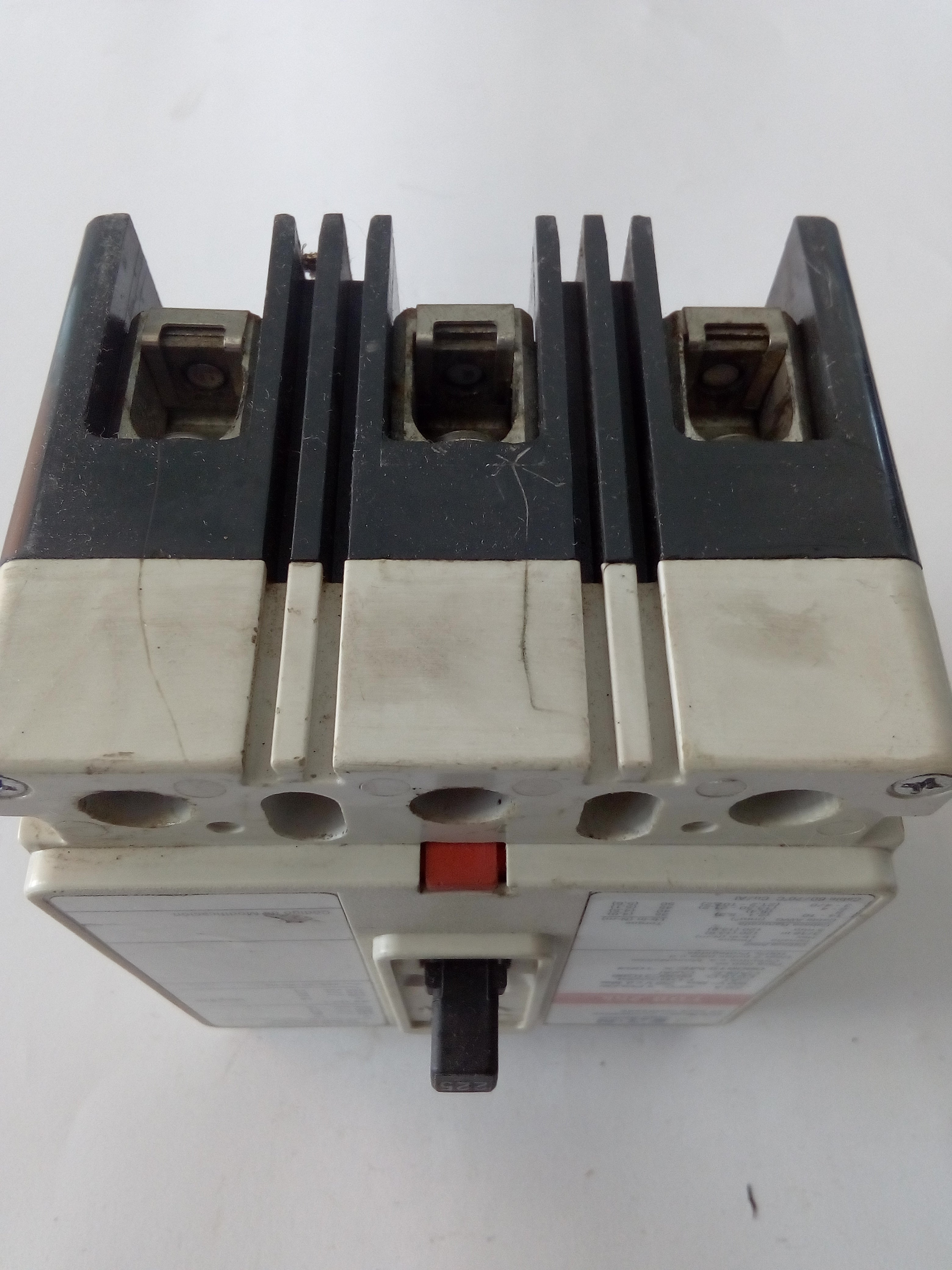 Interruptor Eaton FDB 25K / FDB3225L