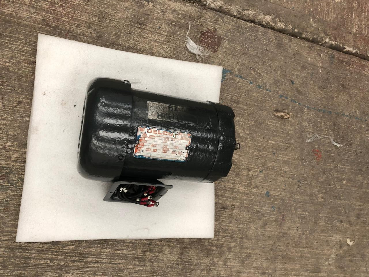 Motor de Corriente Alterna 1 HP Delco 1852224CZ