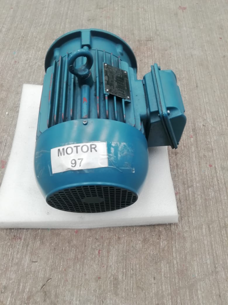 Motor de Corriente Alterna 5 HP WEG NPIP55