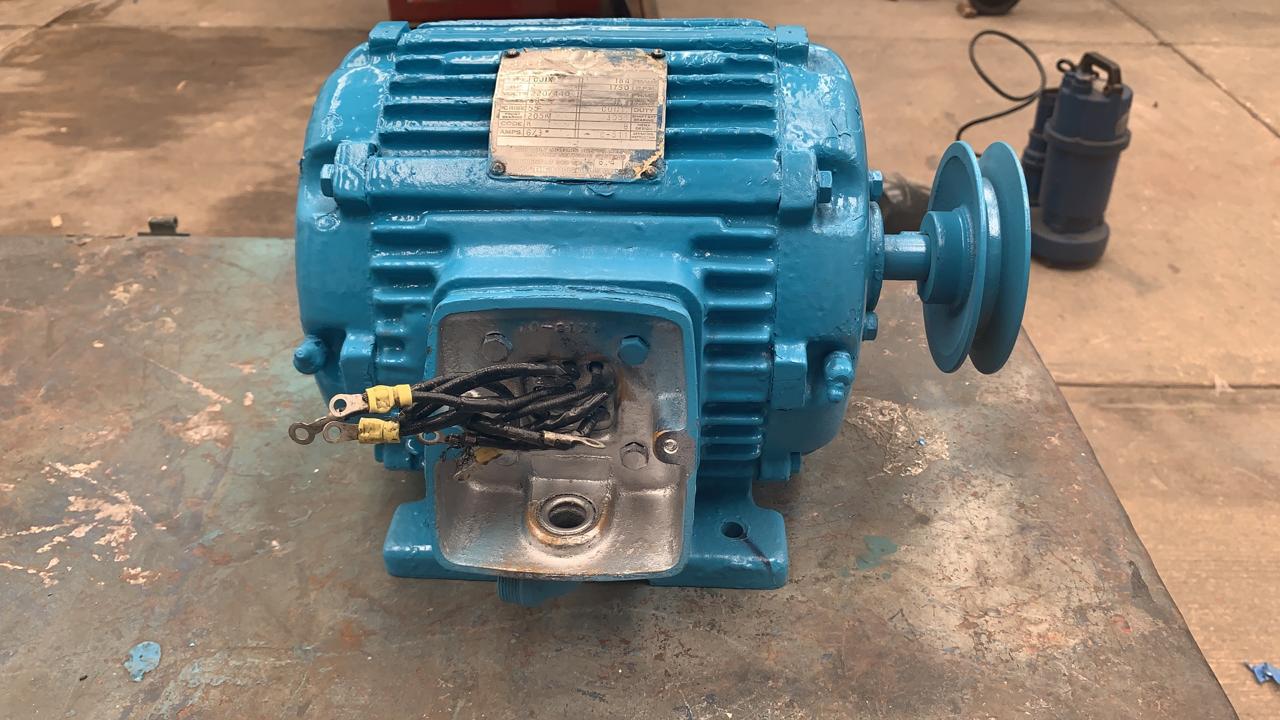 MOTOR DE CORRIENTE ALTERNA 2 HP LOUIS ALLIS CJIX