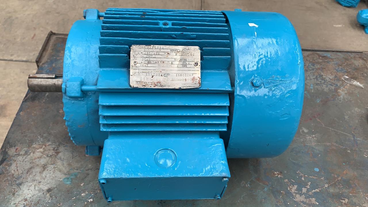 Motor de Corriente Alterna 5 HP General Electric 5K184BL220