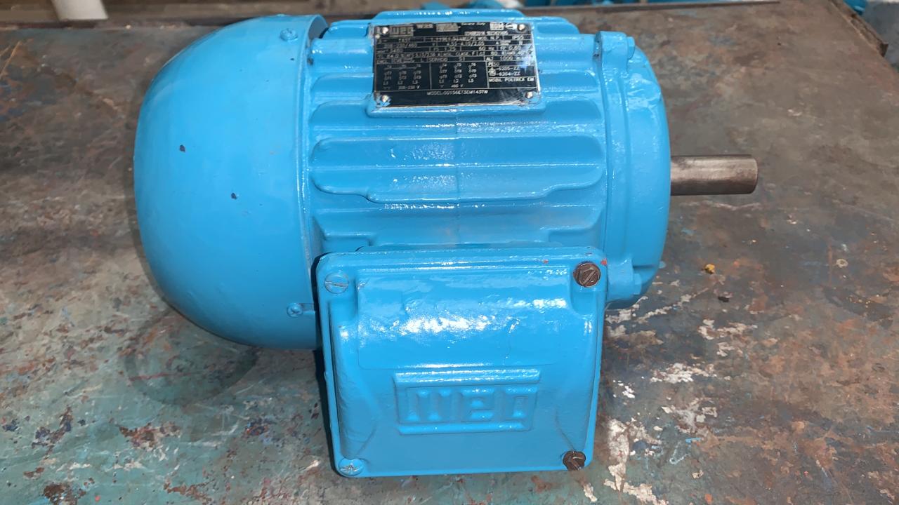 Motor de Corriente Alterna 1.5 HP WEG 00156ET3EM143TW