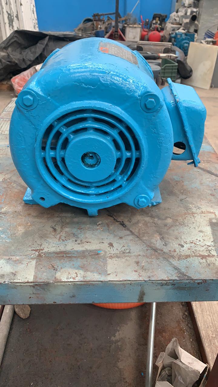 Motor de Corriente Alterna 7.5 HP IEM
