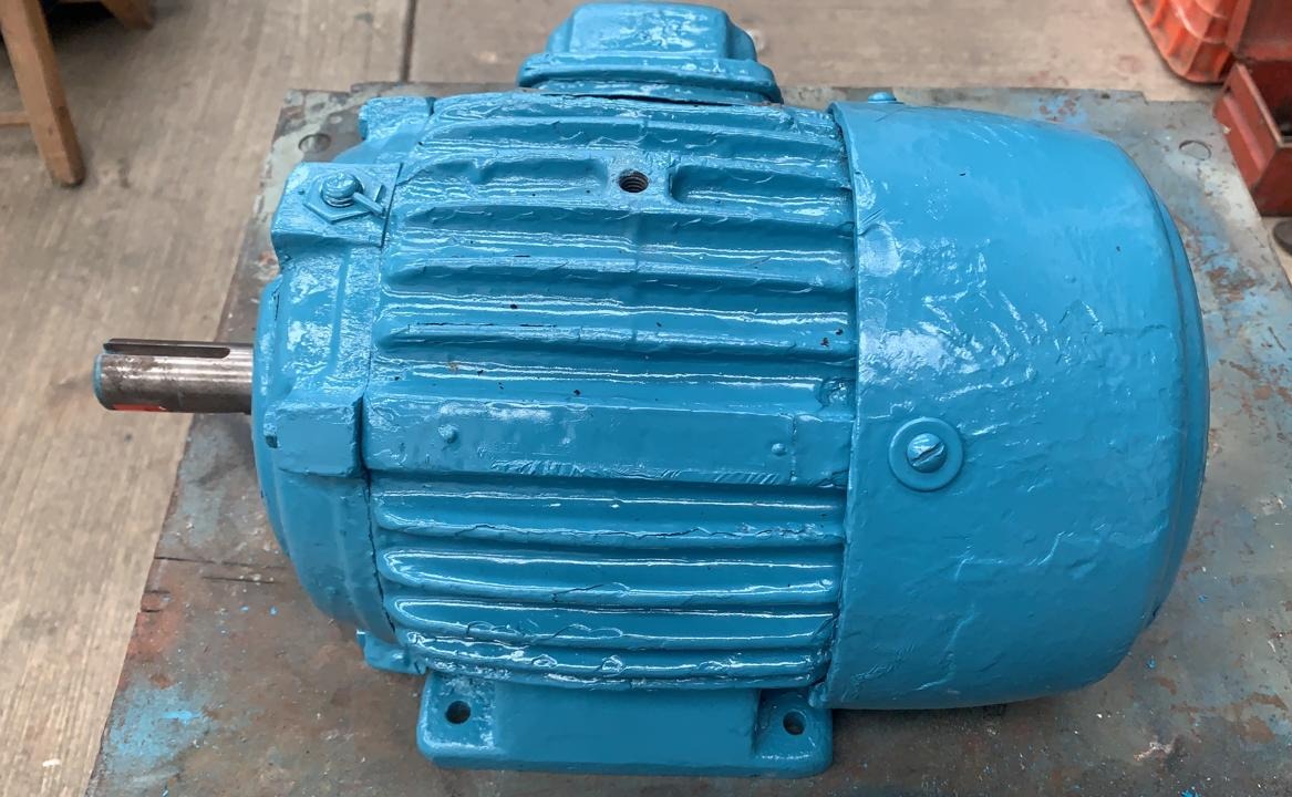 Motor de Corriente Alterna 5 HP General Electric de Mexico 18KT504EX