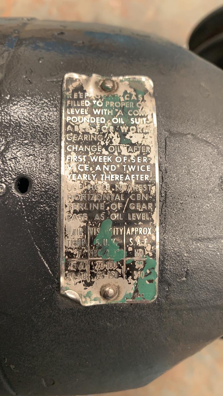 Motorreductor de Corriente Alterna Syncro Gear 1/3 HP F-1 190V 50CY 1.94 A