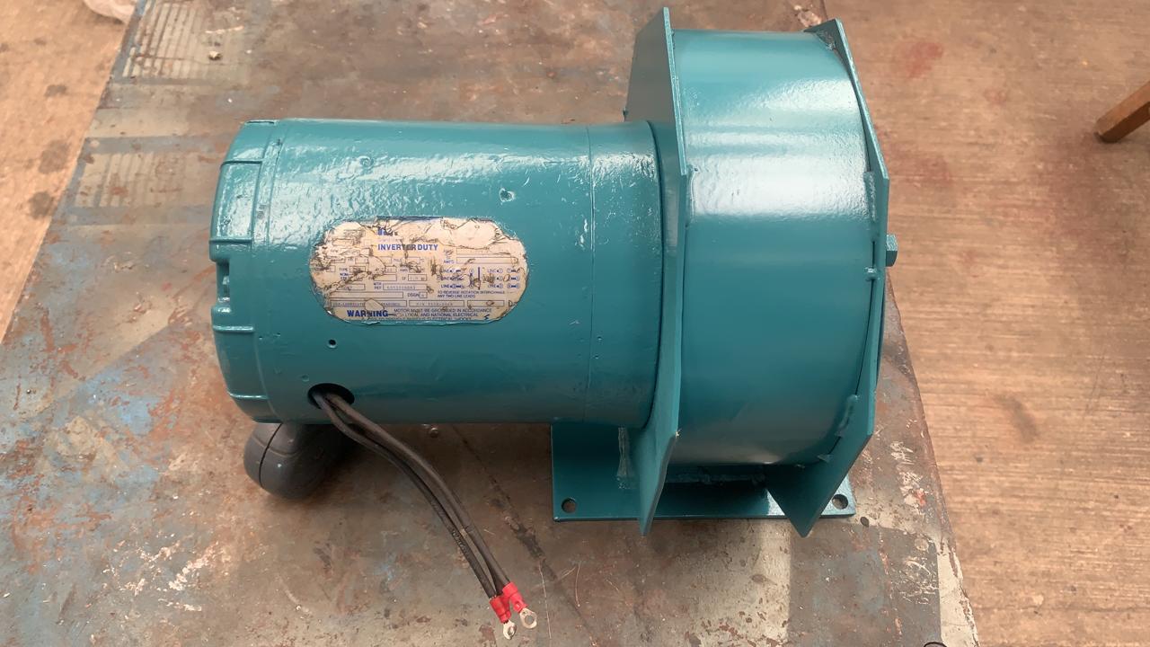 Motor Turbina de Corriente Alterna 1/2 HP con REM Inverter Duty 607370B683