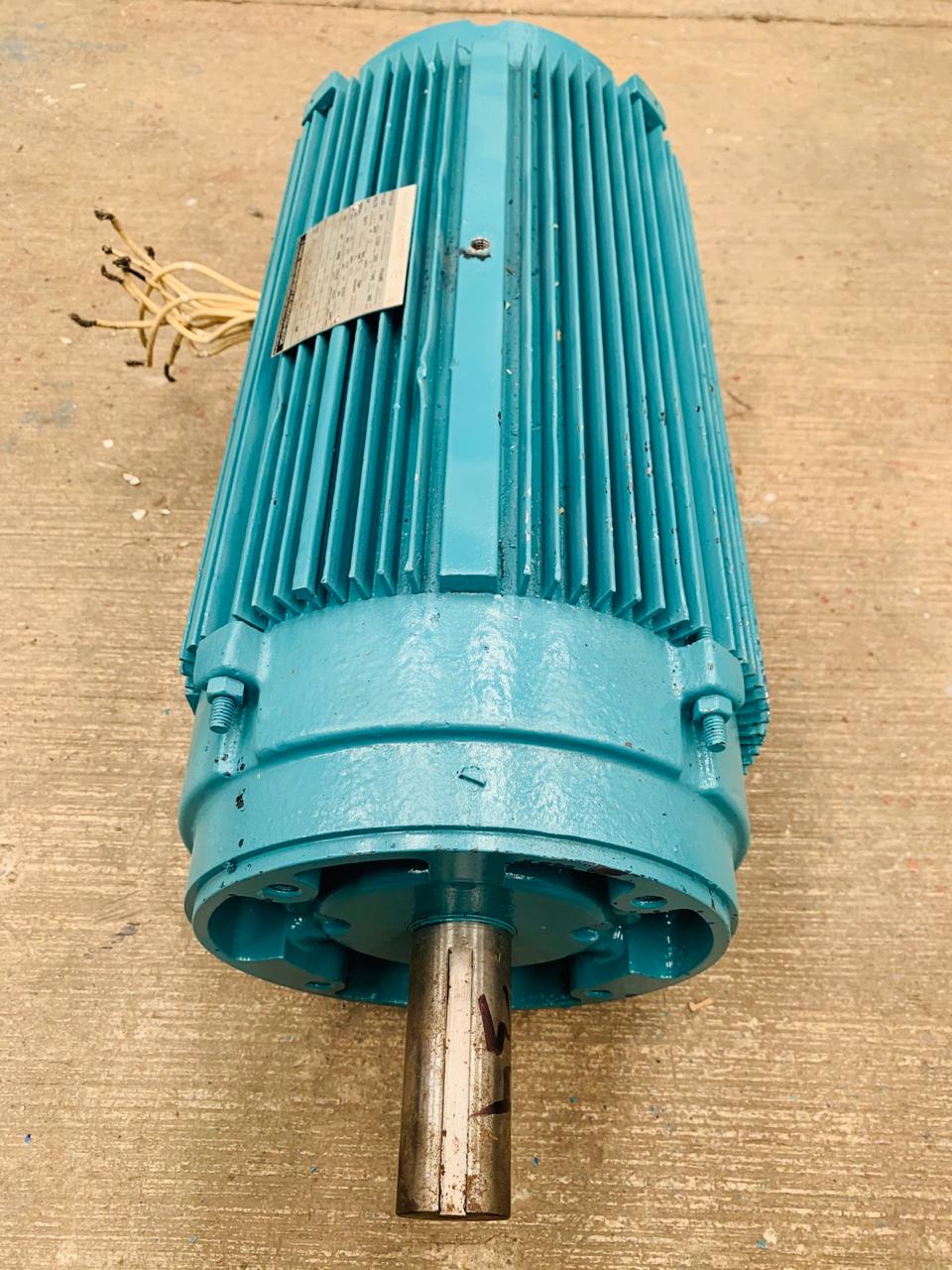 Motor de Corriente Alterna 15HP Warner Electric 4N 254THTL5726BB