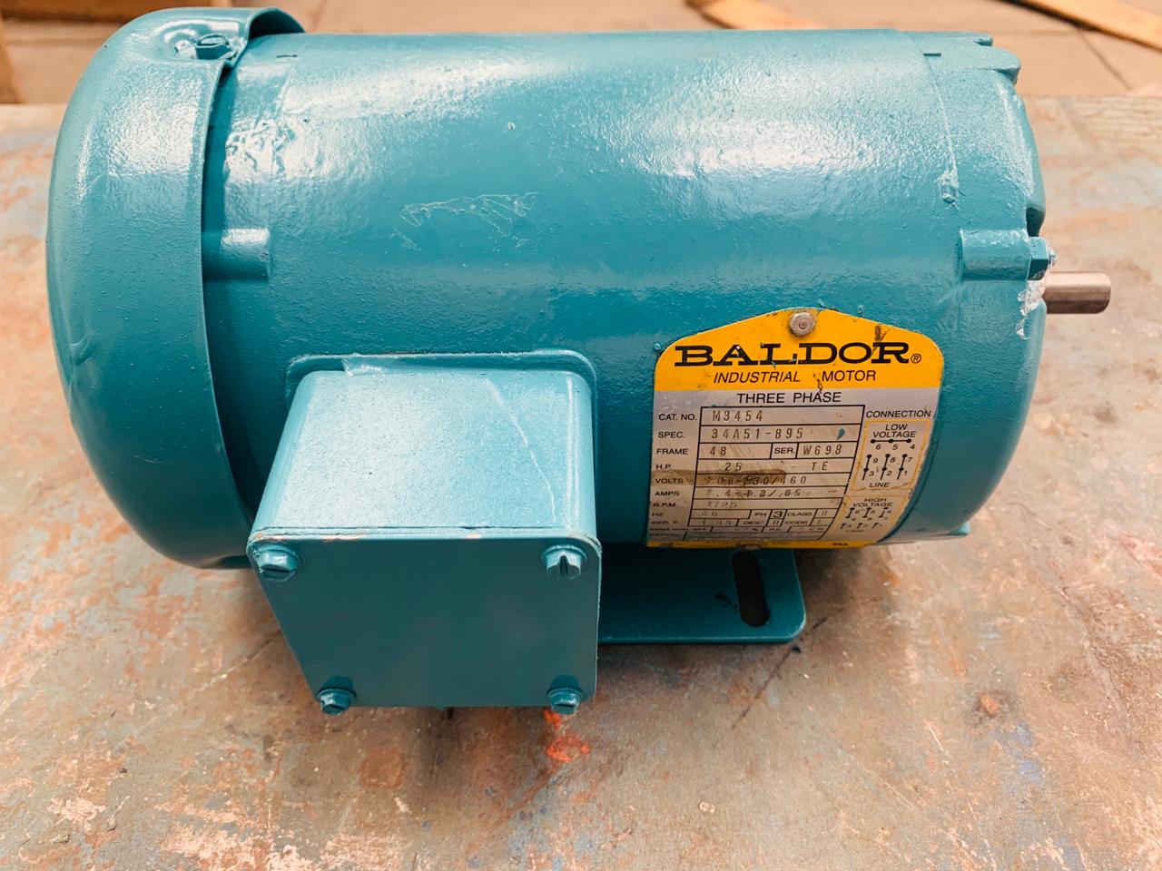 Motor de Corriente Alterna 0.25 HP Baldor M3454