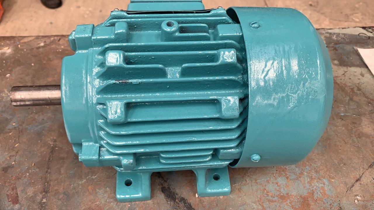 Motor de Corriente Alterna 1.5 HP Siemens 1LA01442FE71