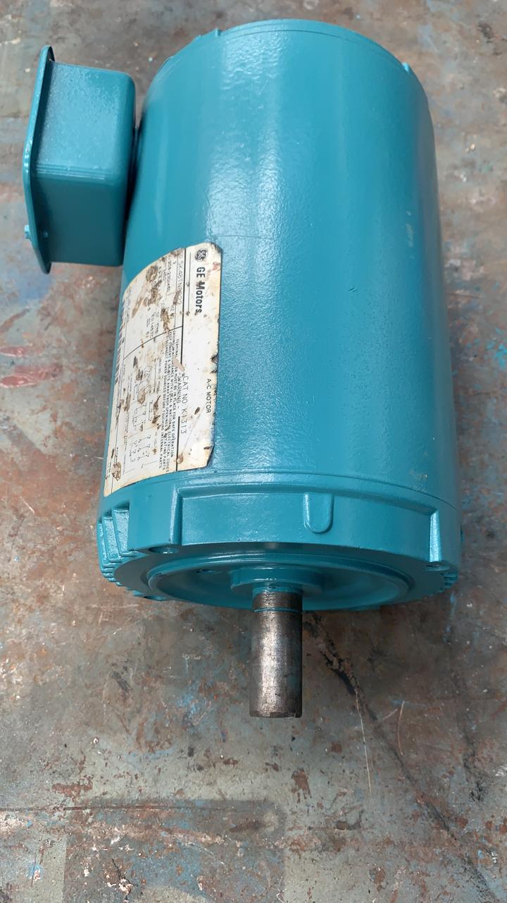 Motor Corriente Alterna 3 HP General Electric 5K48TN8022
