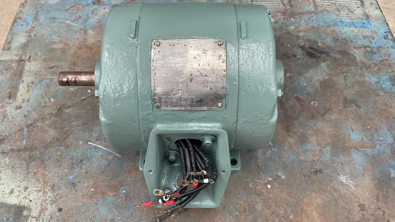 Motor de Corriente Alterna 1 HP General Electric 5K184AG601