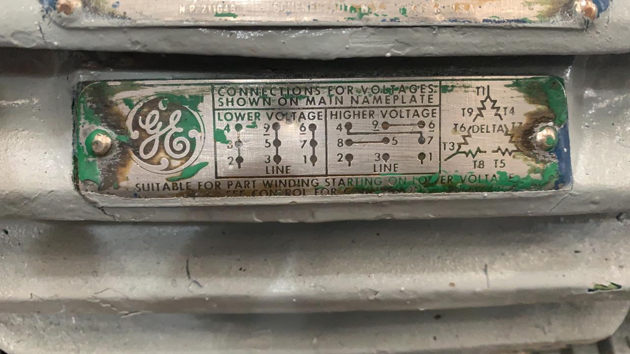 Motor de Corriente Alterna 25 HP General Electric 5K284BK205B2