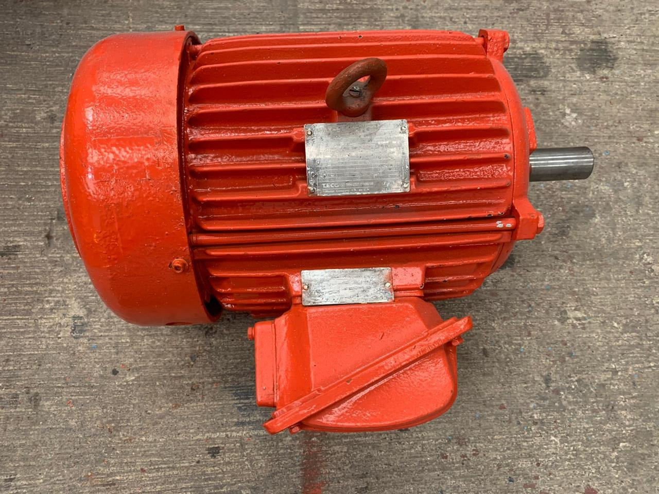 Motor de Corriente Alterna 10 HP Teco Westinghouse AEH118N
