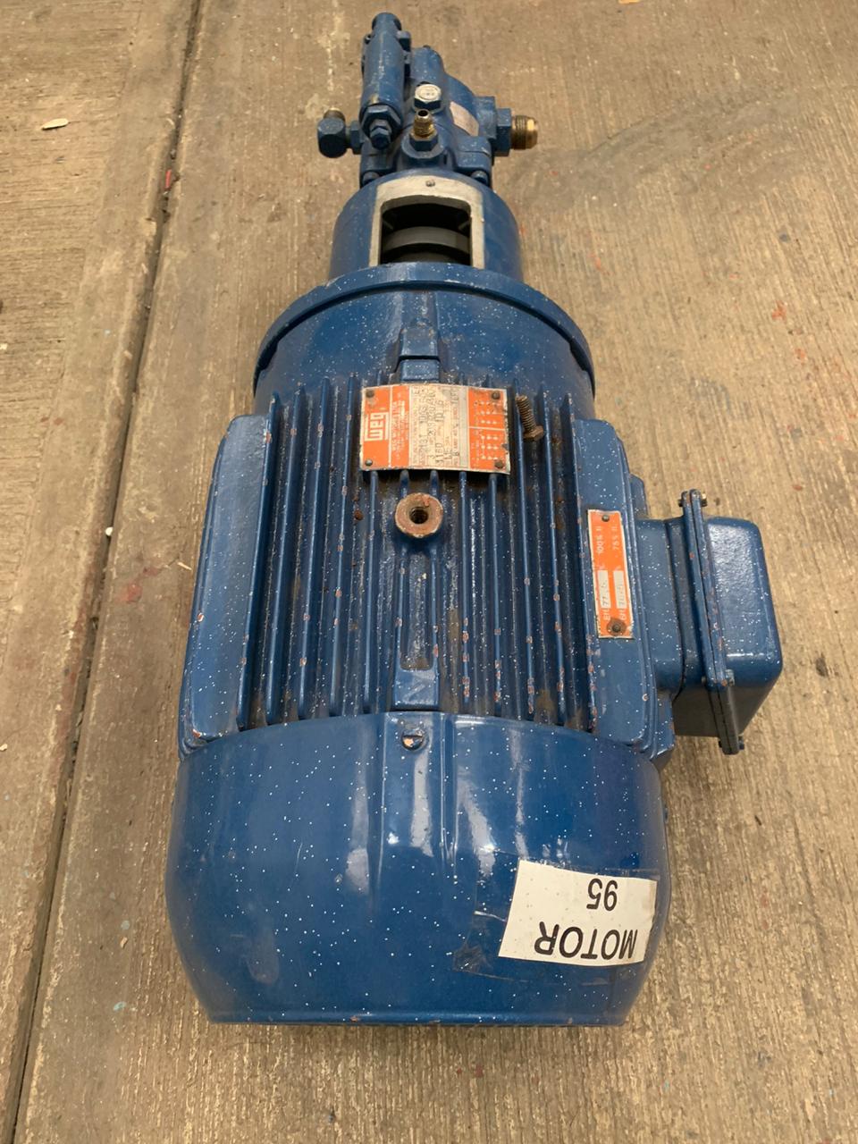 Bomba Hidráulica de Corriente Alterna 3 HP WEG 213T-1093