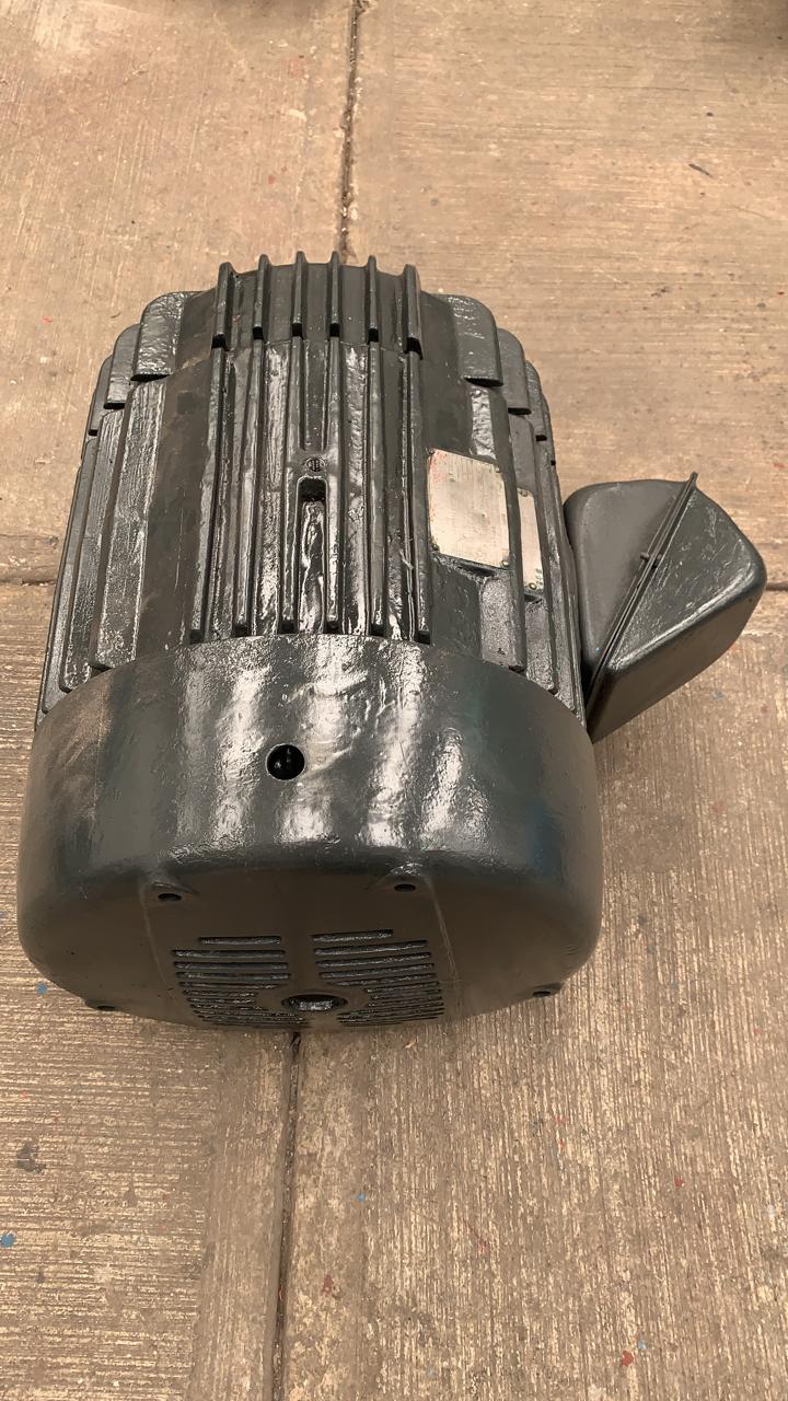 Motor de Corriente Alterna 30 HP General Electric 5K4326B22