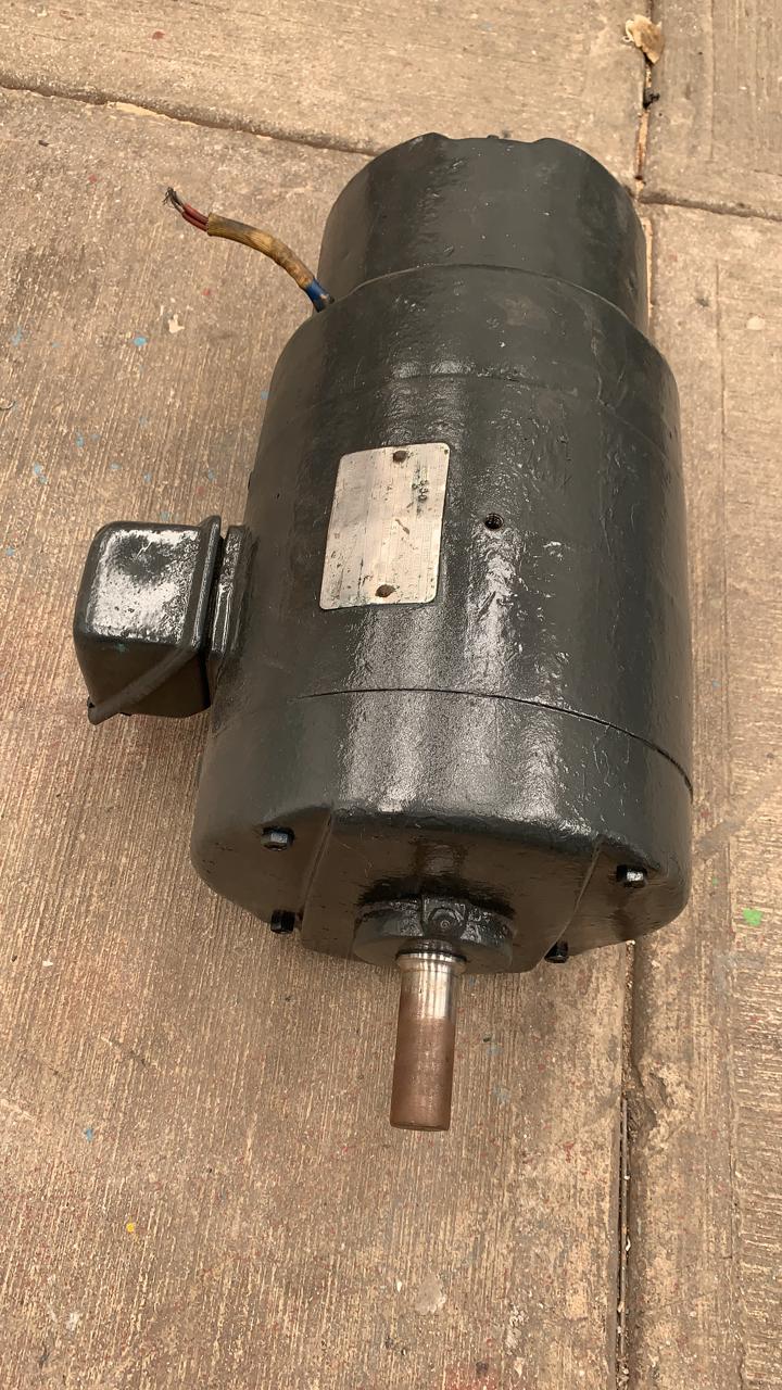 Motor de Corriente Alterna 3 HP General Electric 5K2150G4745