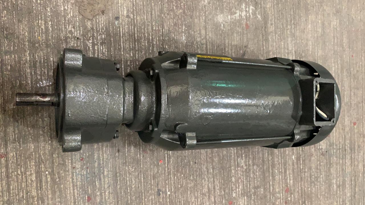 Motor de Corriente Directa 0.37 KW Baldor 34-6545-3674G1