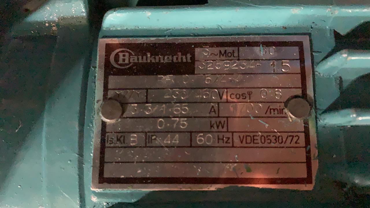 Motor de Corriente Alterna 0.75 KW Bauknecht 3259234-15