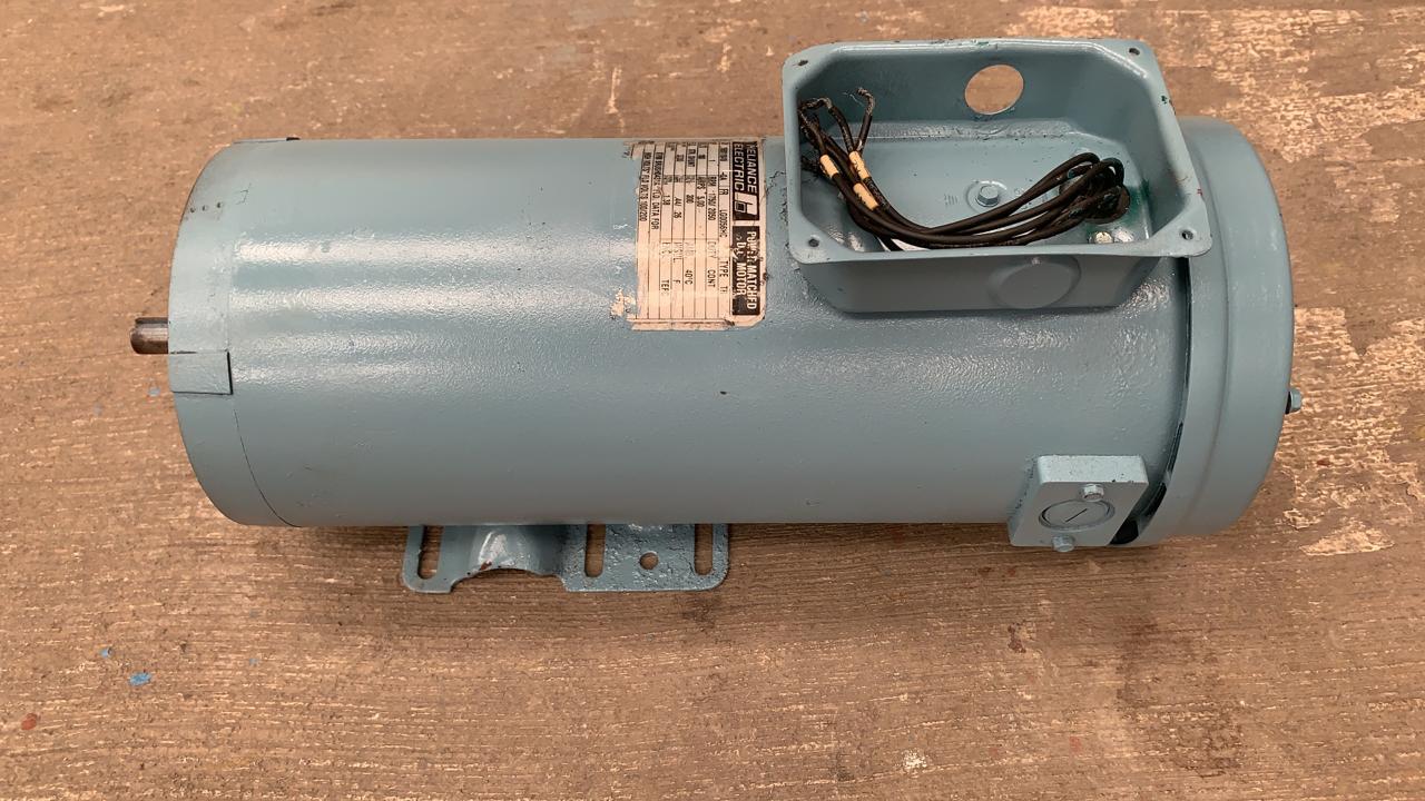 Motor de Corriente Directa 1 HP Reliance Electric T56S1104B