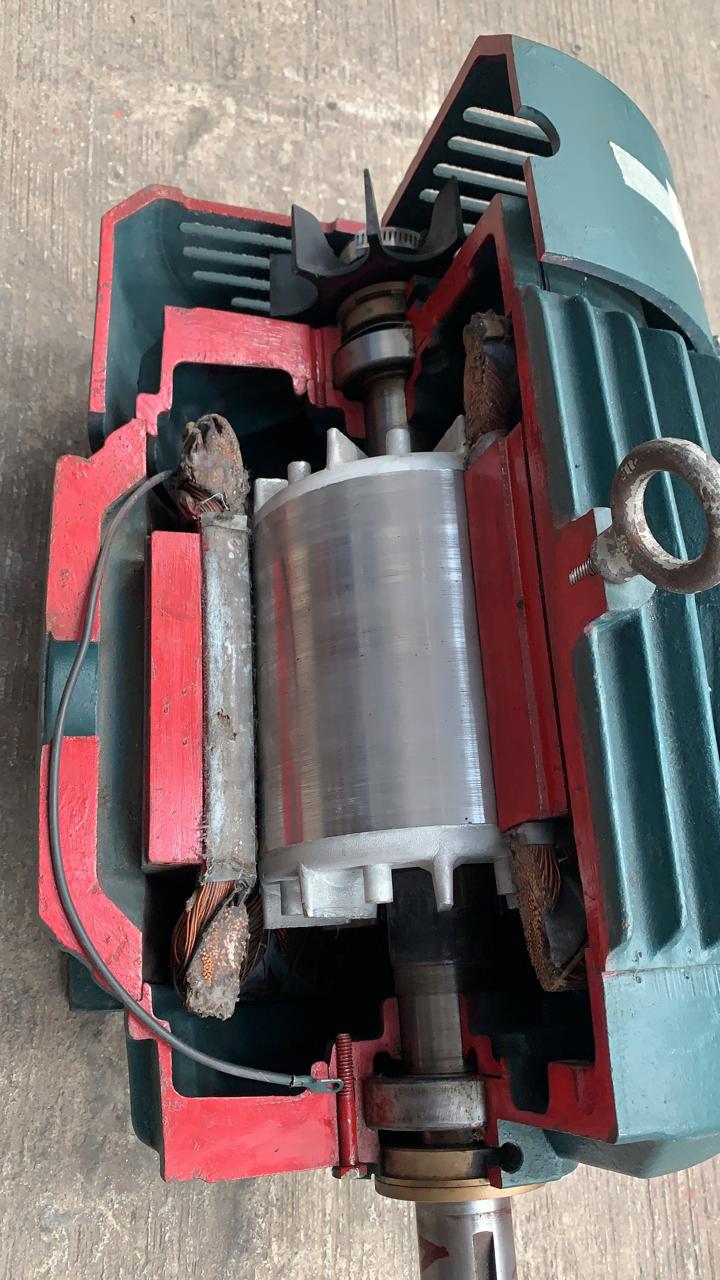 Motor de Corriente Alterna Didáctico