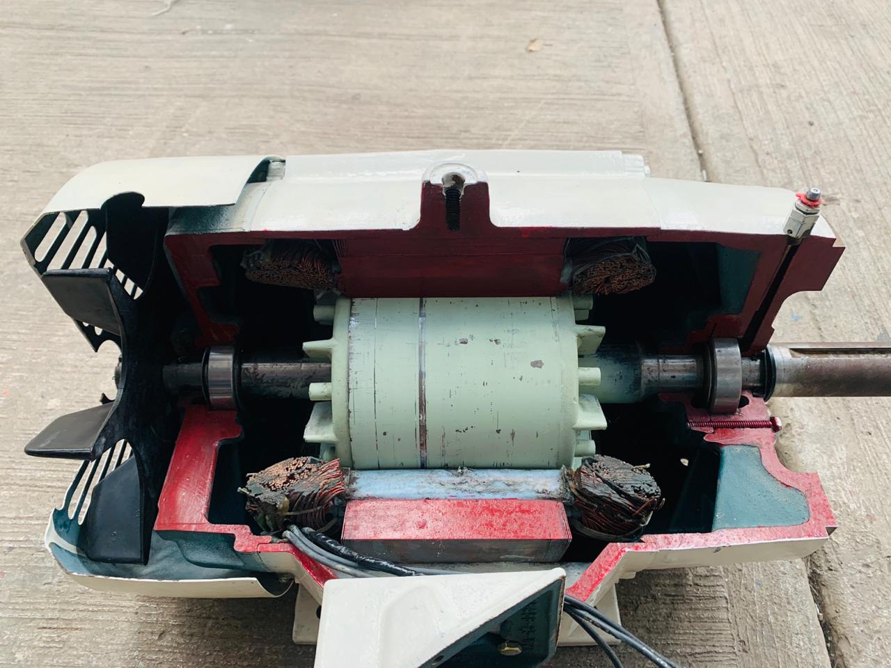 Motor de Corriente Alterna Didáctico