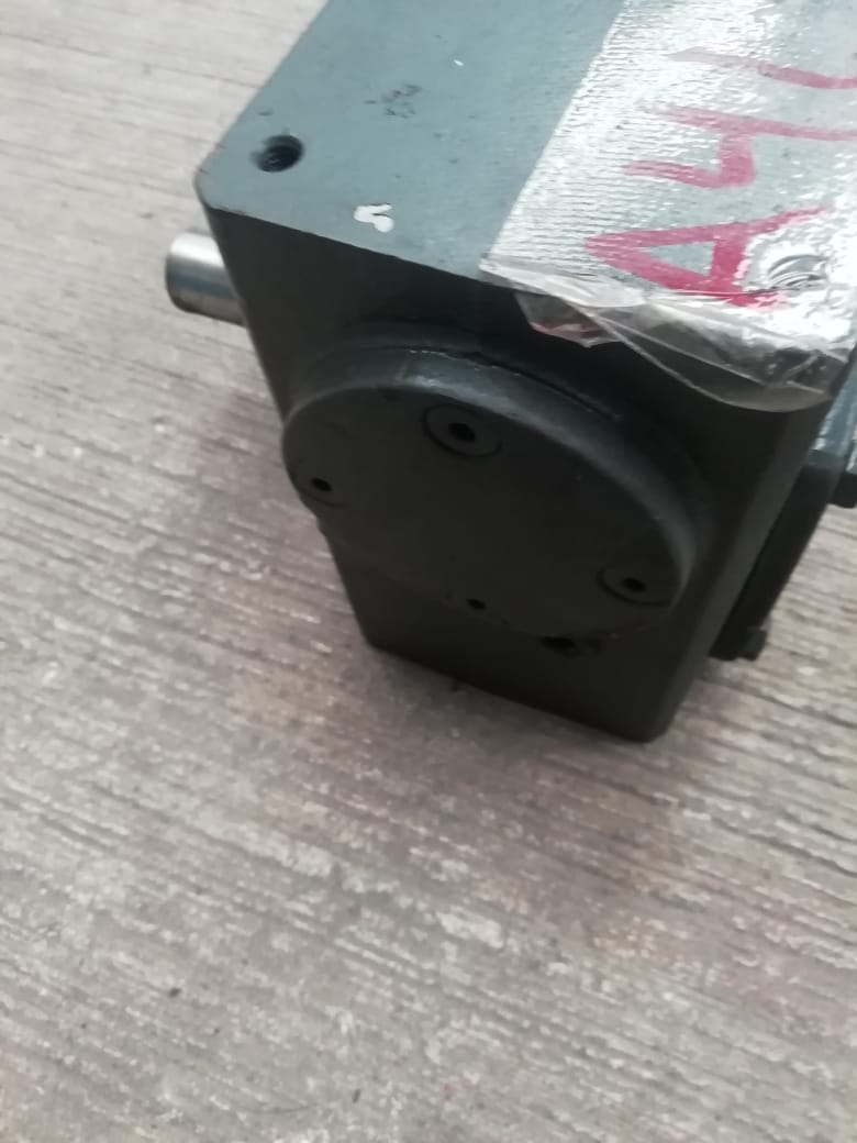 Reductor Baldor F921G-40-80C-J