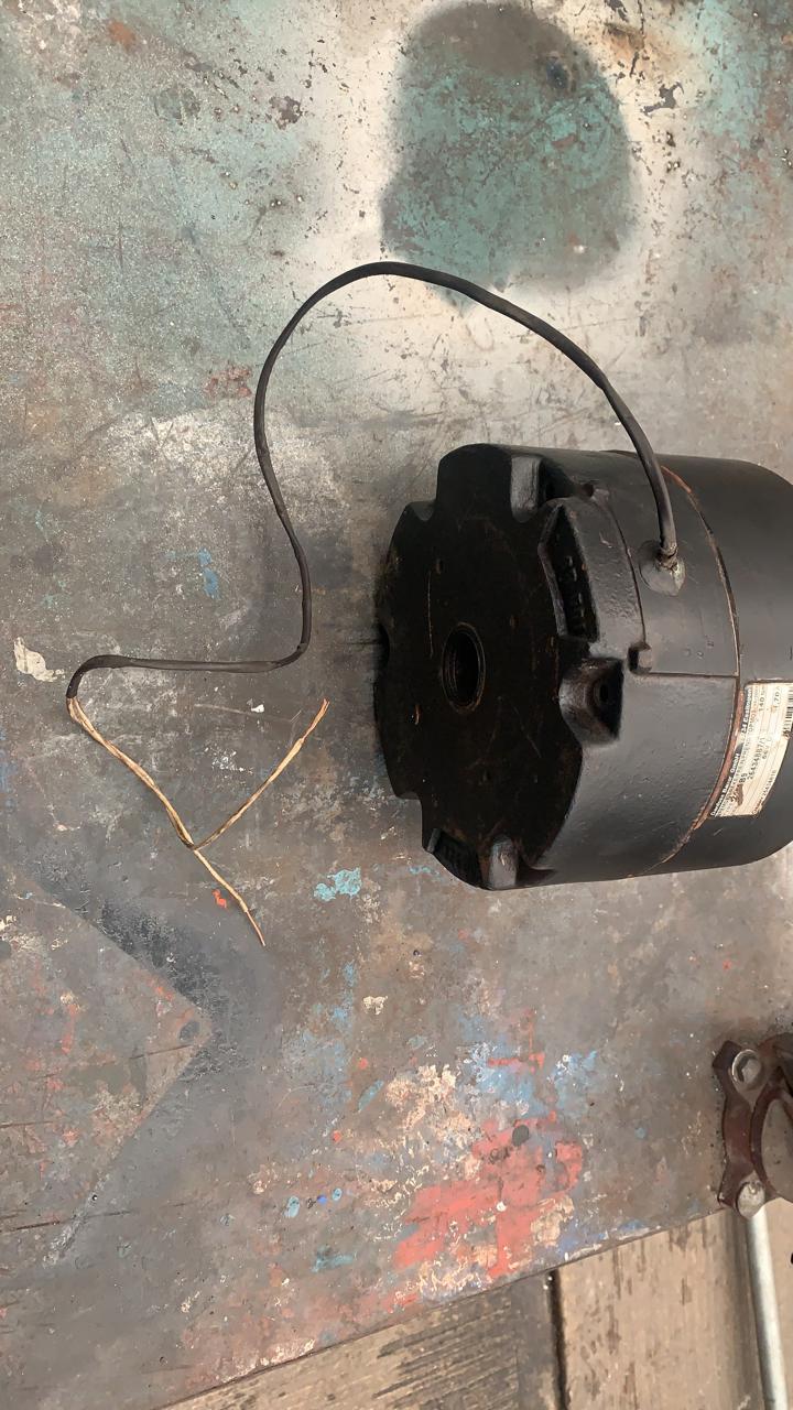 Freno de Corriente Directa Danfoss Bauer Z075B9