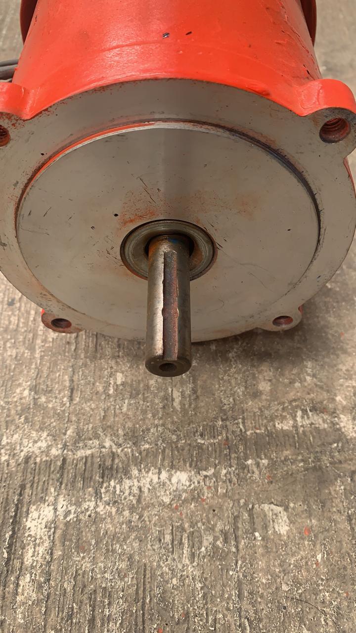 Motor de Corriente Alterna de 1/3 HP