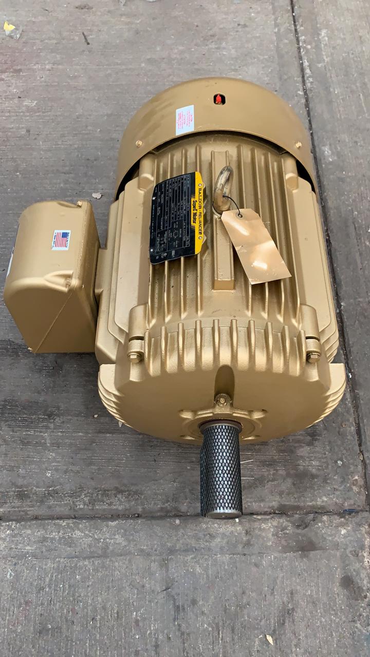 Motor de Corriente Alterna 15 HP Baldor EM4100T