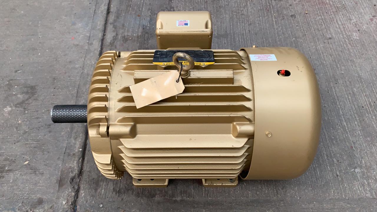 Motor de Corriente Alterna 15 HP Baldor EM4100T