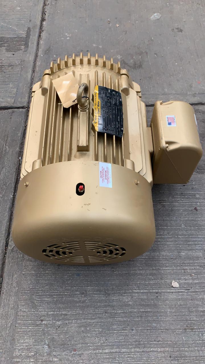 Motor de Corriente Alterna 15 HP Baldor EM4100T