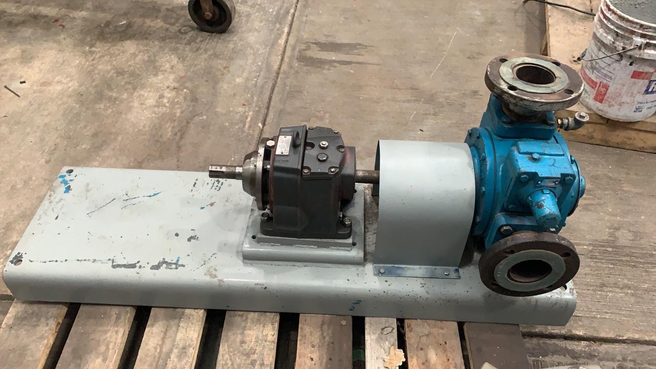 Bomba de Líquidos Viscosos Blackmer X3E con Reductor MT302